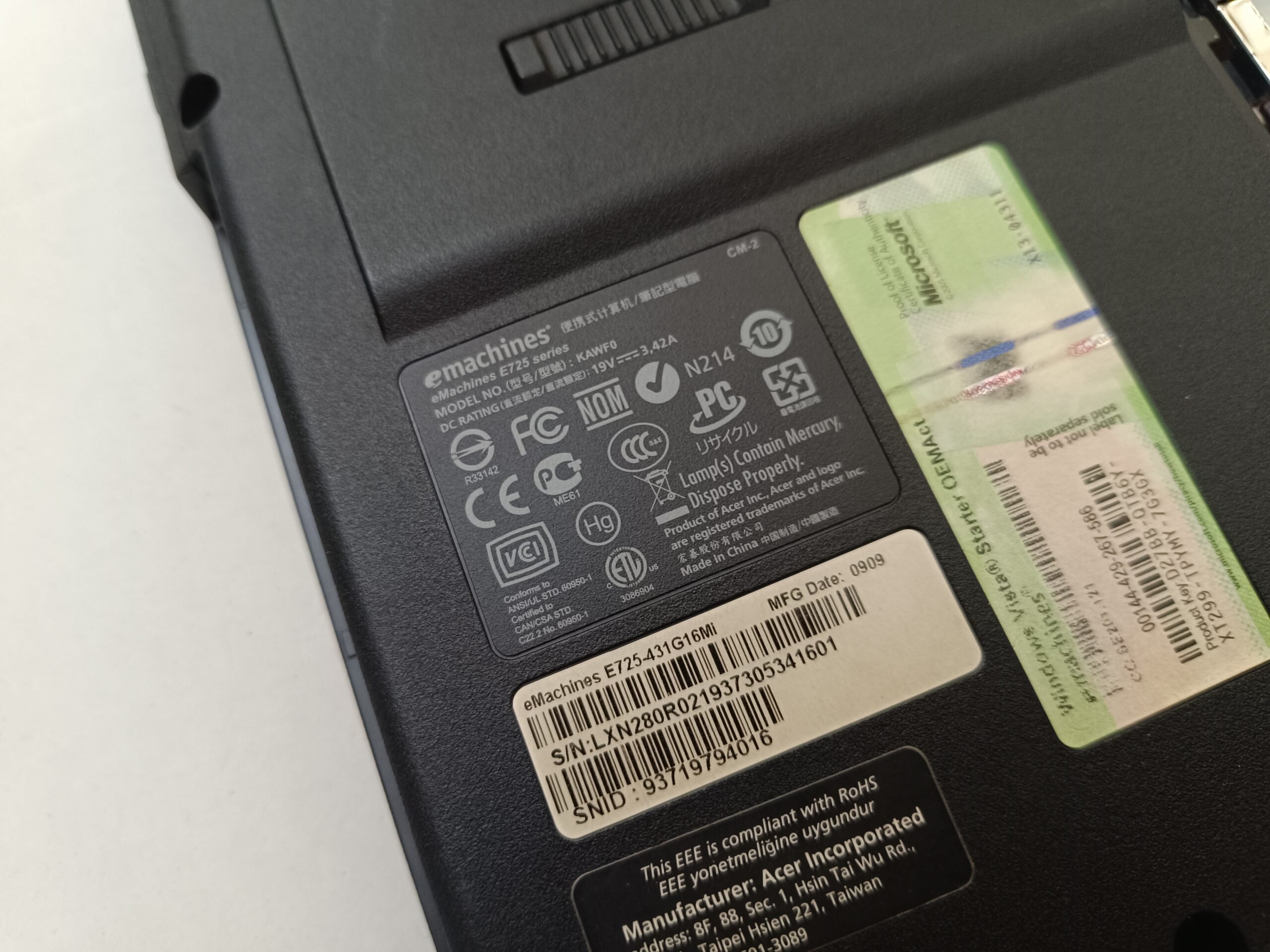 ACER EMACHINES 725 ORJİNAL ALT KASA - Görsel 3