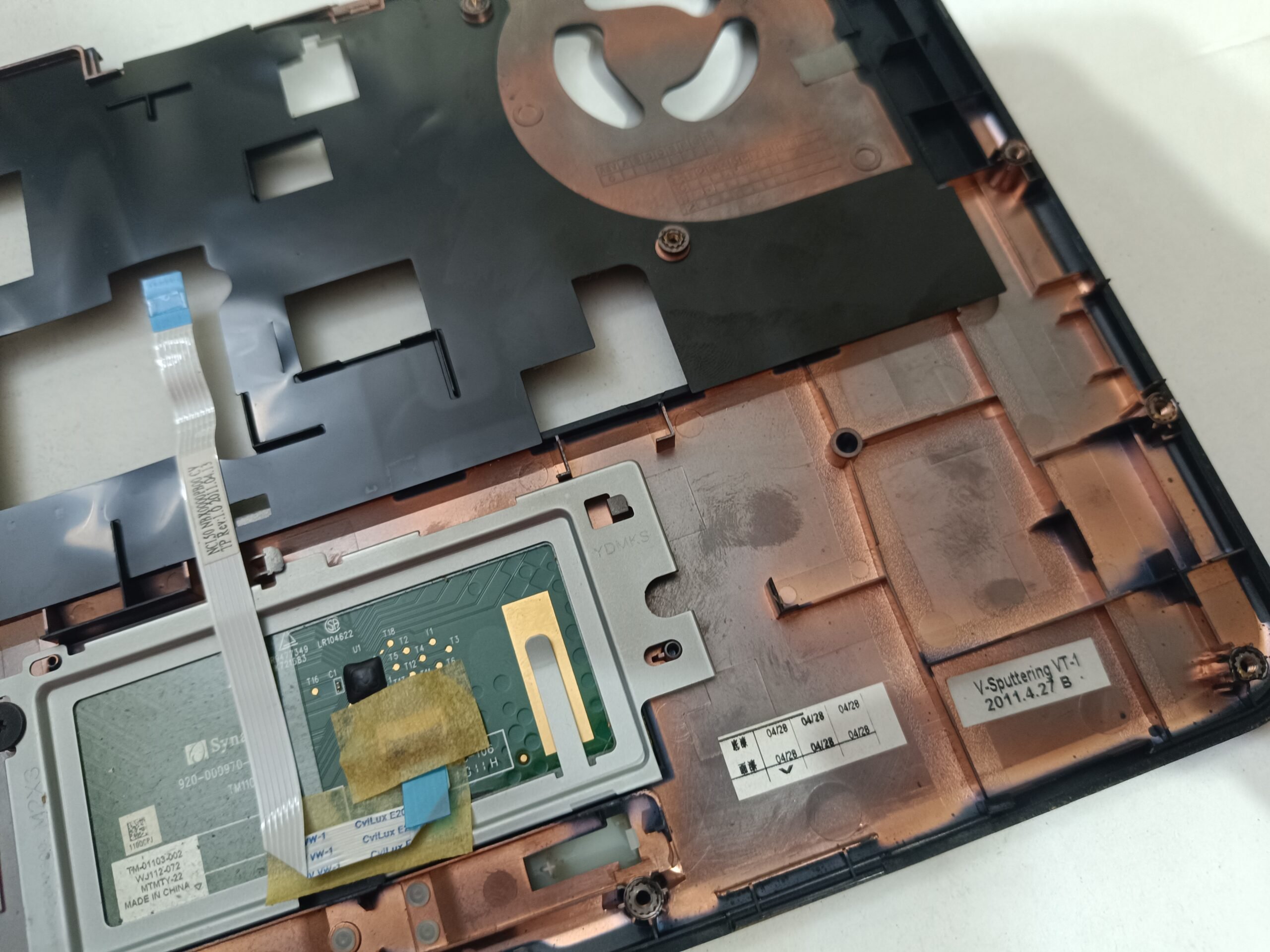 GRUNDIG 1E7-GNB ORJİNAL ÜST KASA TOUCHPAD - Görsel 4