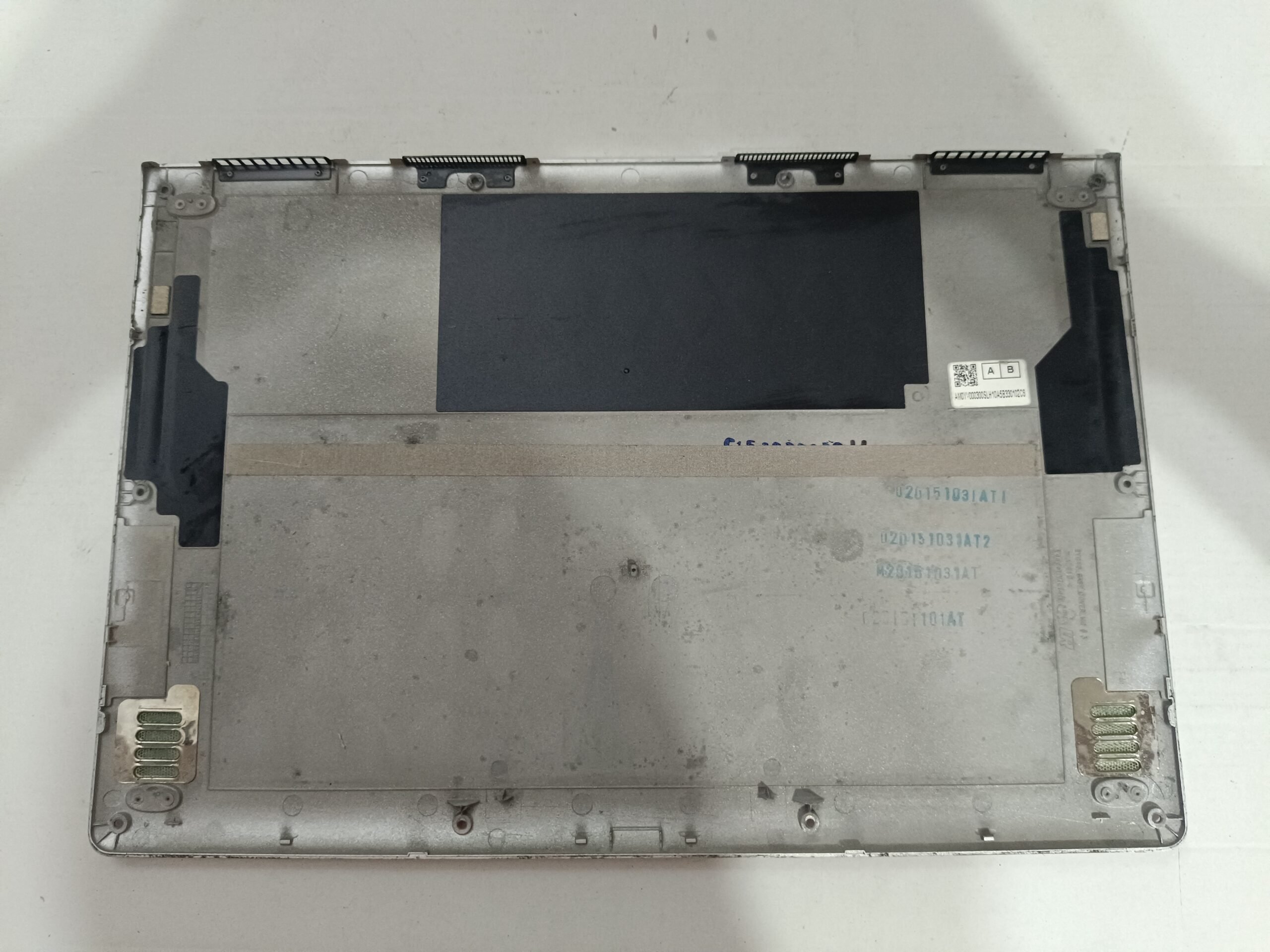 LENOVO YOGA 920 ORJİNAL ALT KAPAK - METAL ALT KAPAK - Görsel 8