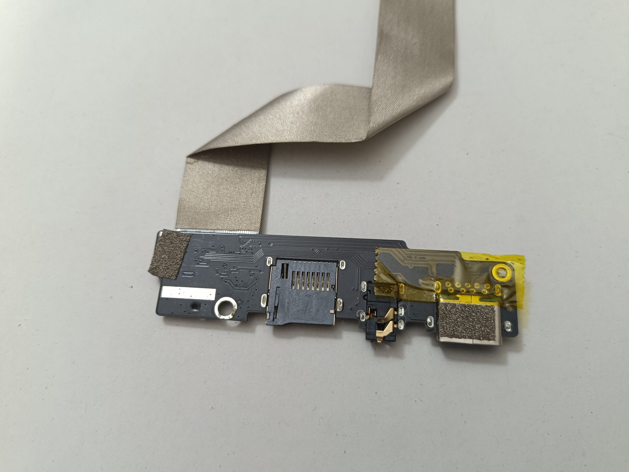 HOMETECH ALFA 150P ORJİNAL YAN USB 3.5mm SES SD KART BORDU - Görsel 2