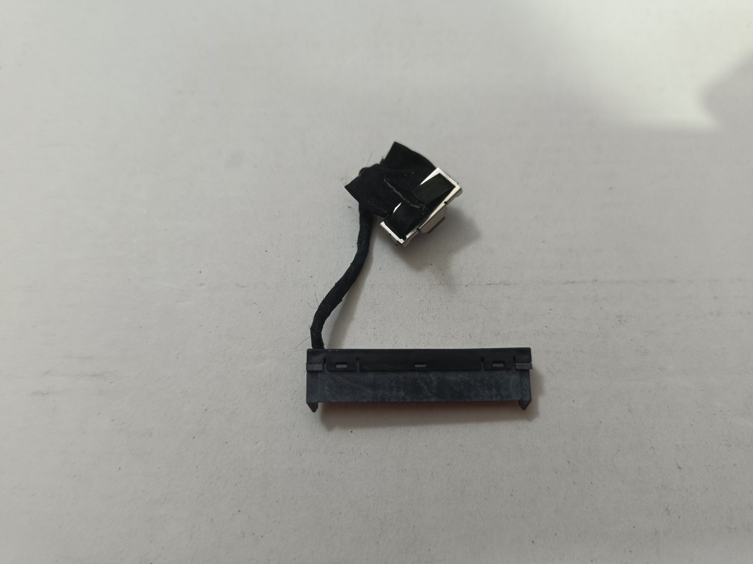 HP PAVILLION 15 SERİSİ ORJİNAL SATA HARDDİSK KONNEKTÖRÜ