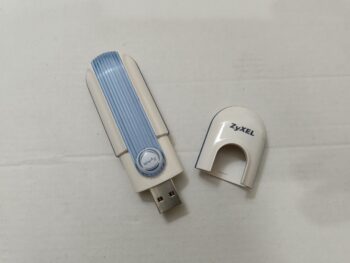 ZYXEL G220 802.11g 54MBPS USB WIRELES - USB WIFI