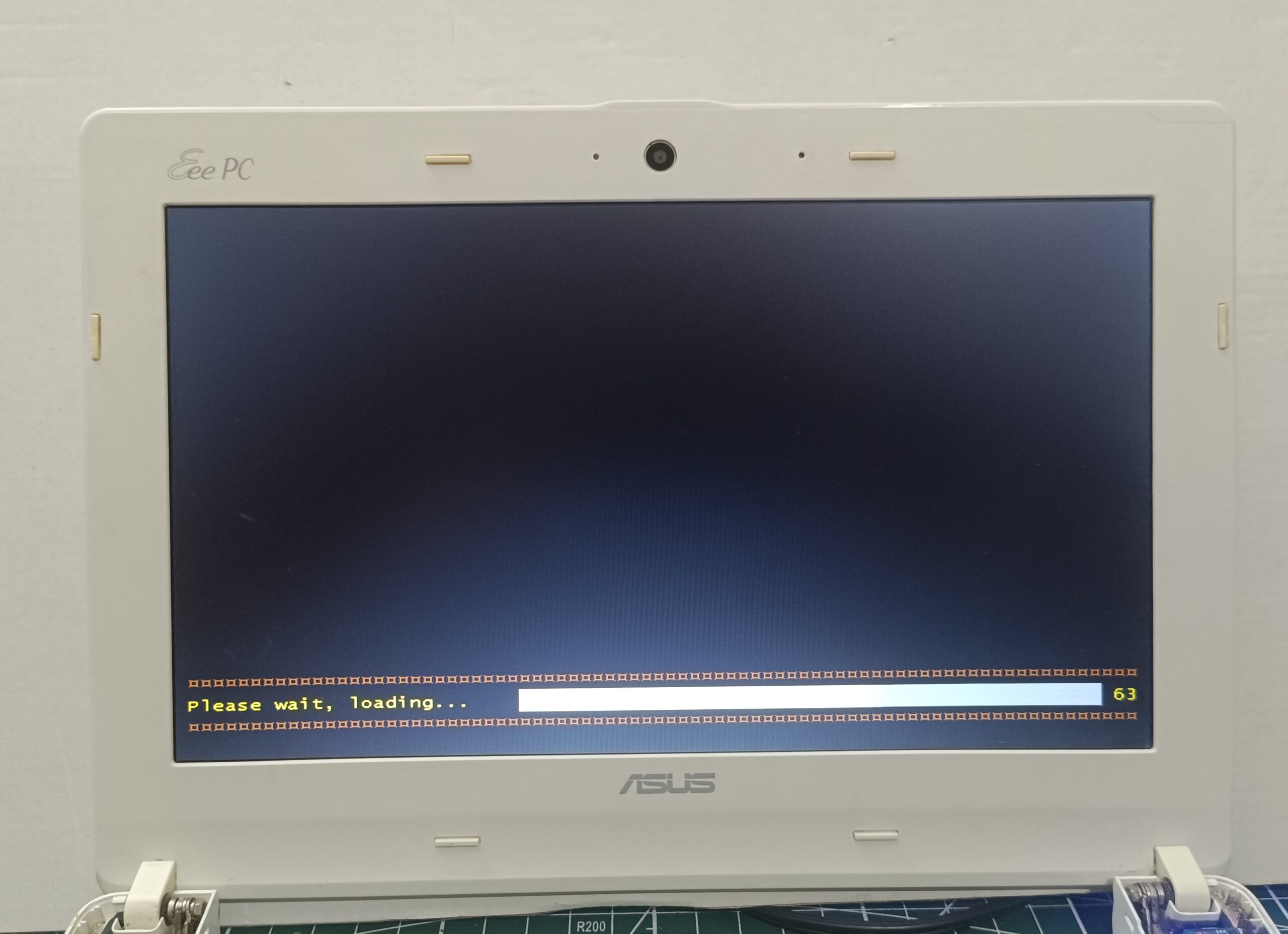 ASUS EEEPC X101CH KOMPLE BEYAZ KASALI TAKIM LCD EKRAN - Görsel 2