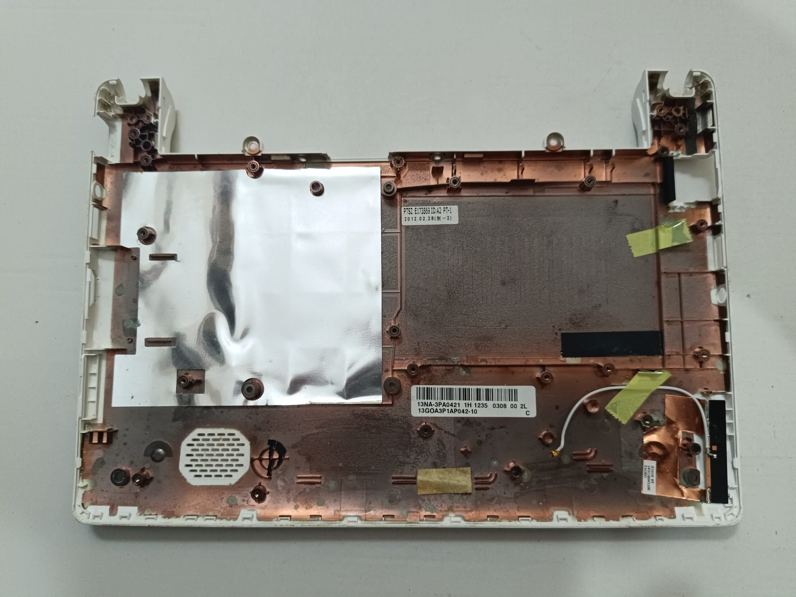 ASUS EEEPC X101CH ORJİNAL ALT KASA BOTTOM CASE BEYAZ - Görsel 2