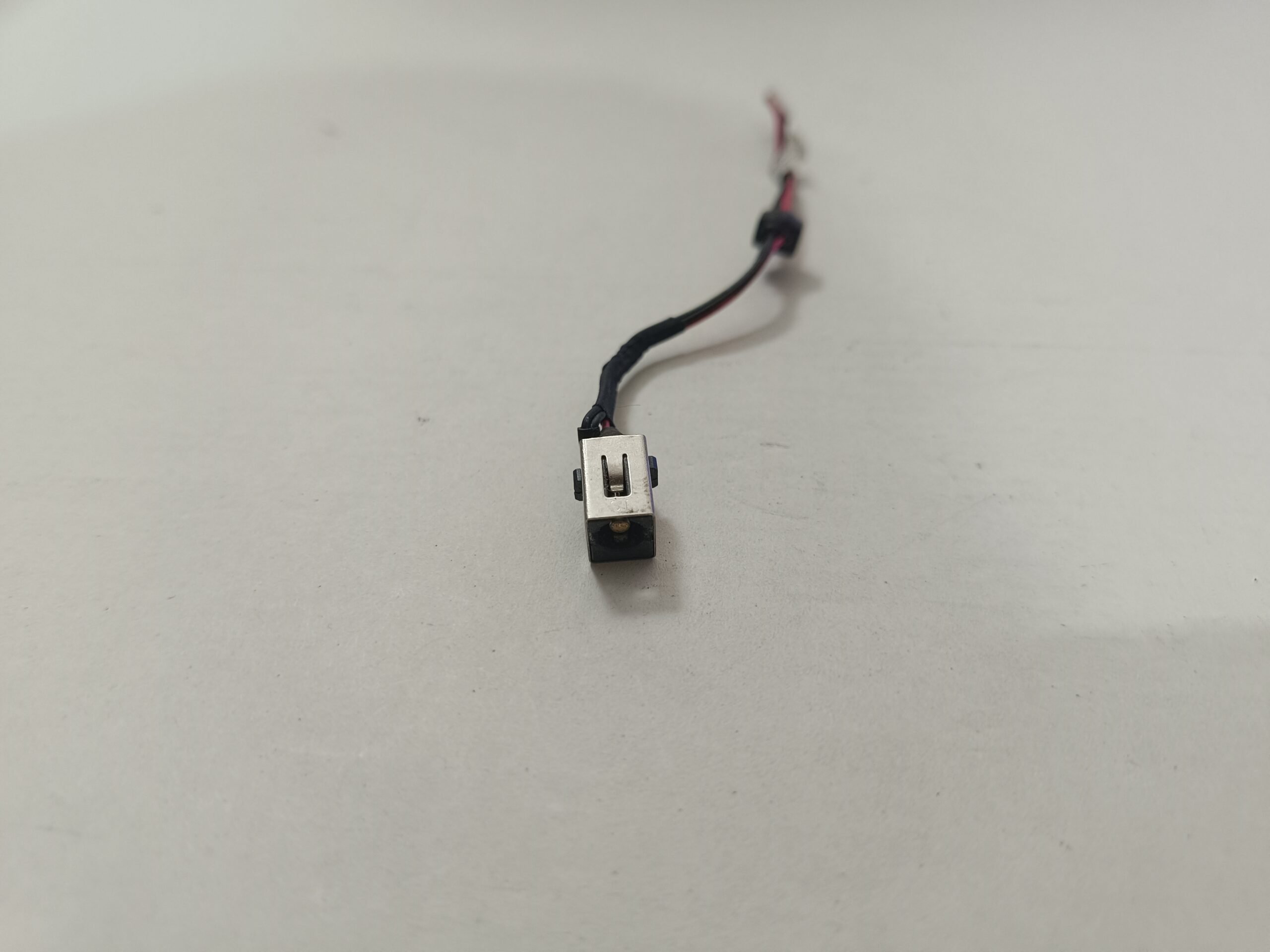 TOSHIBA C50-B 15C ORJİNAL ADAPTÖR GİRİŞ SOKETİ