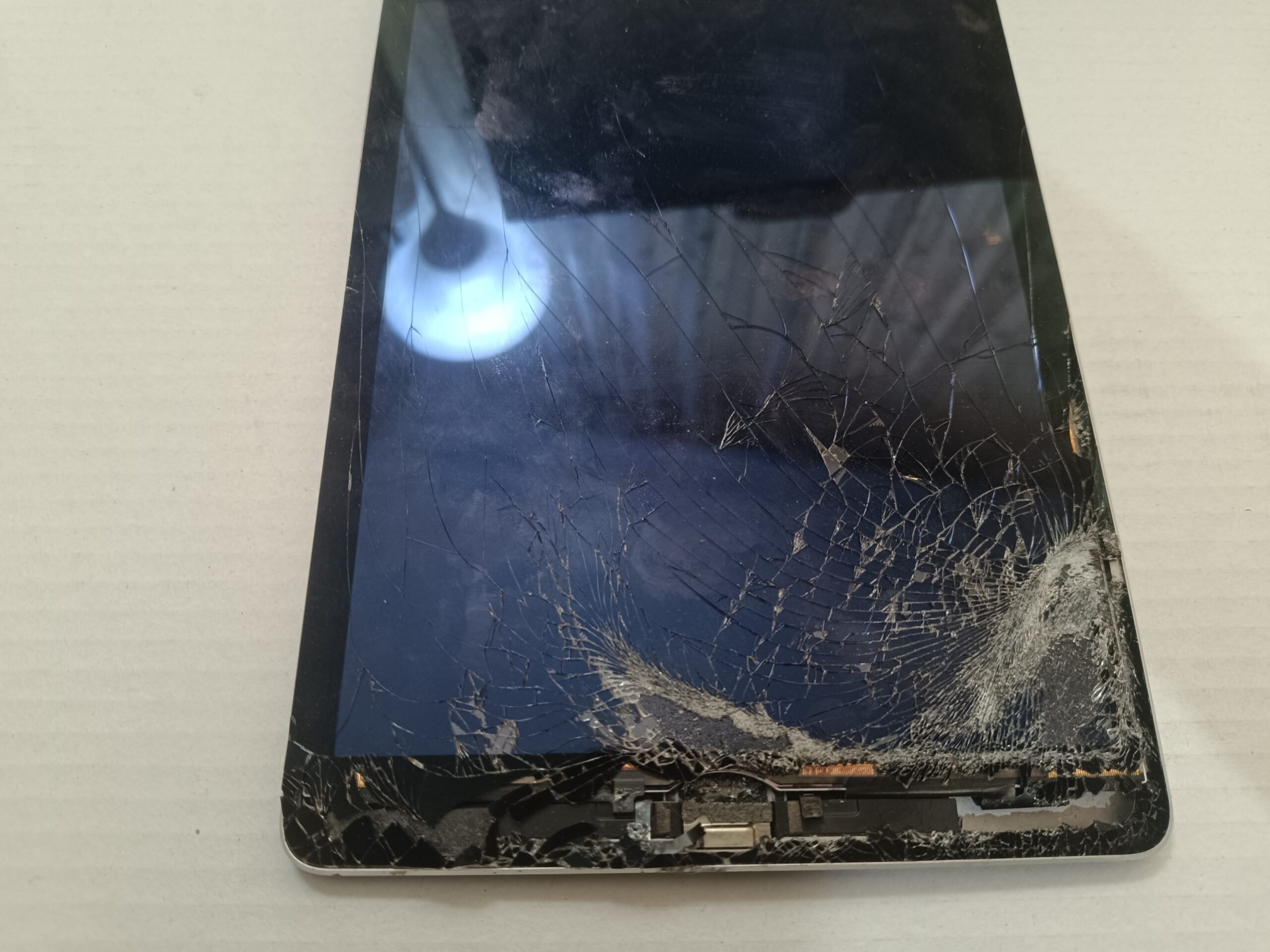 ( ARIZALI HURDA ) APPLE IPAD AIR 2 A1567 PARÇA İÇİN İDEAL - Görsel 8