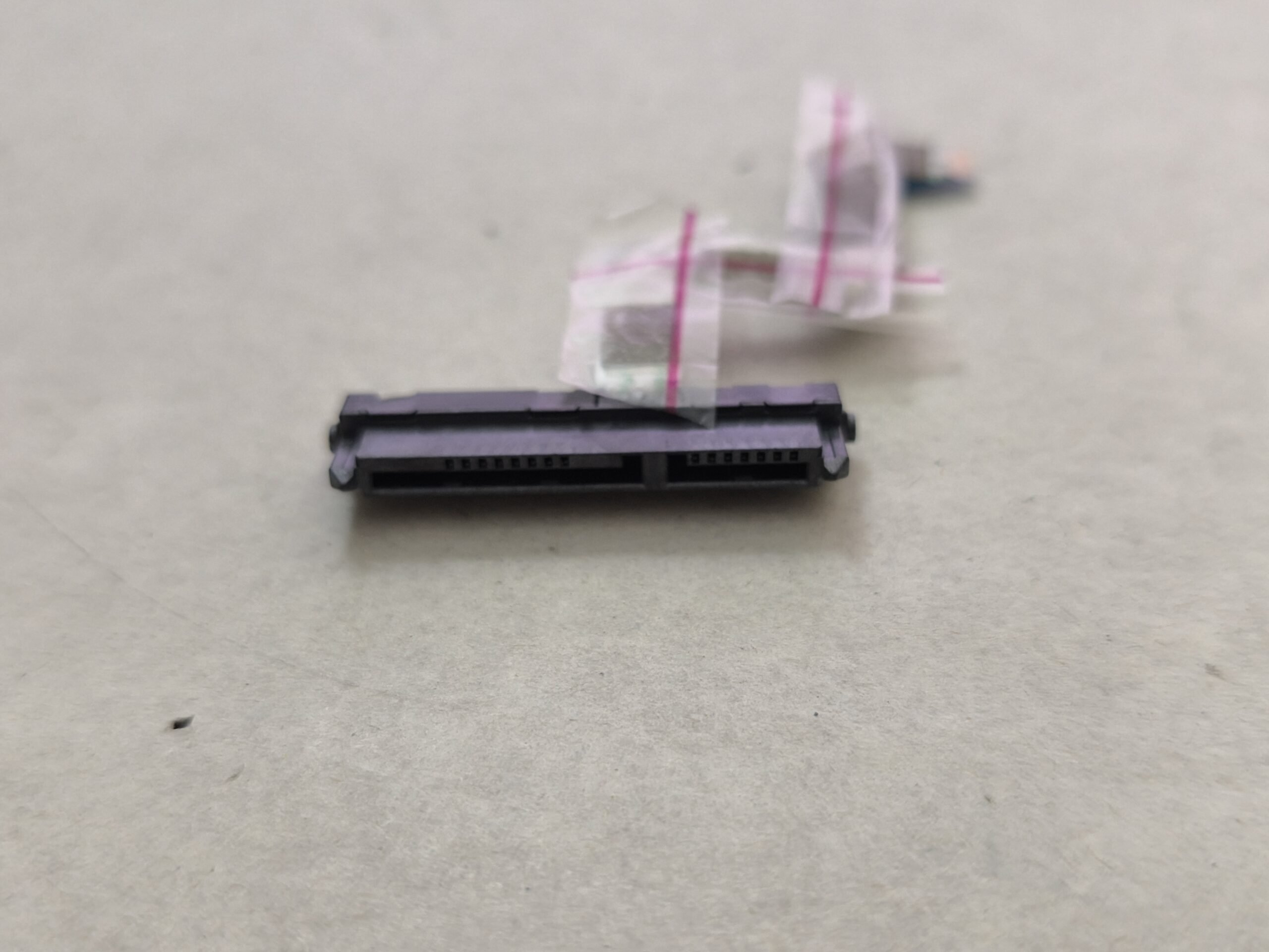 LENOVO S145 15AST 81N3 ORJİNAL SATA HARDDİSK KONNEKTÖRÜ - Görsel 2