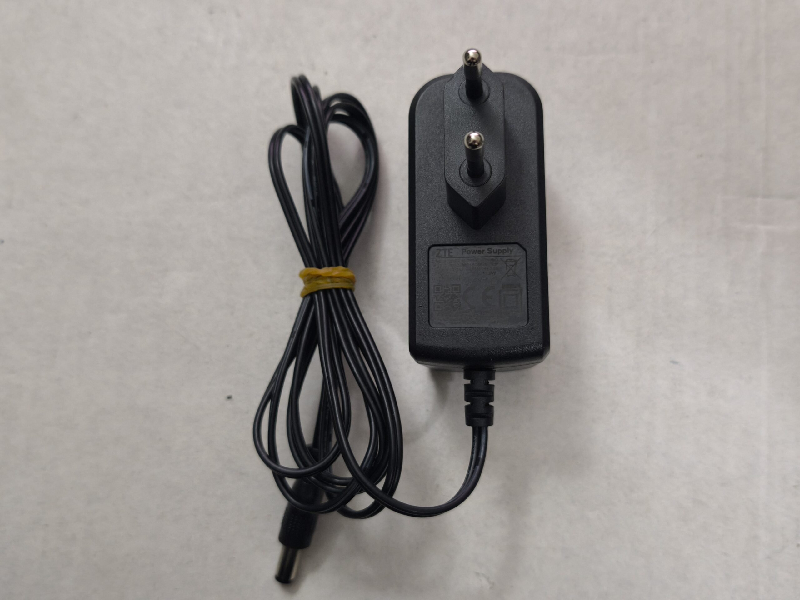 ZTE ITE POWER 12V 1.5A 5.5*2.5mm STANDART UÇ ADAPTÖR STC-A1215C55-A