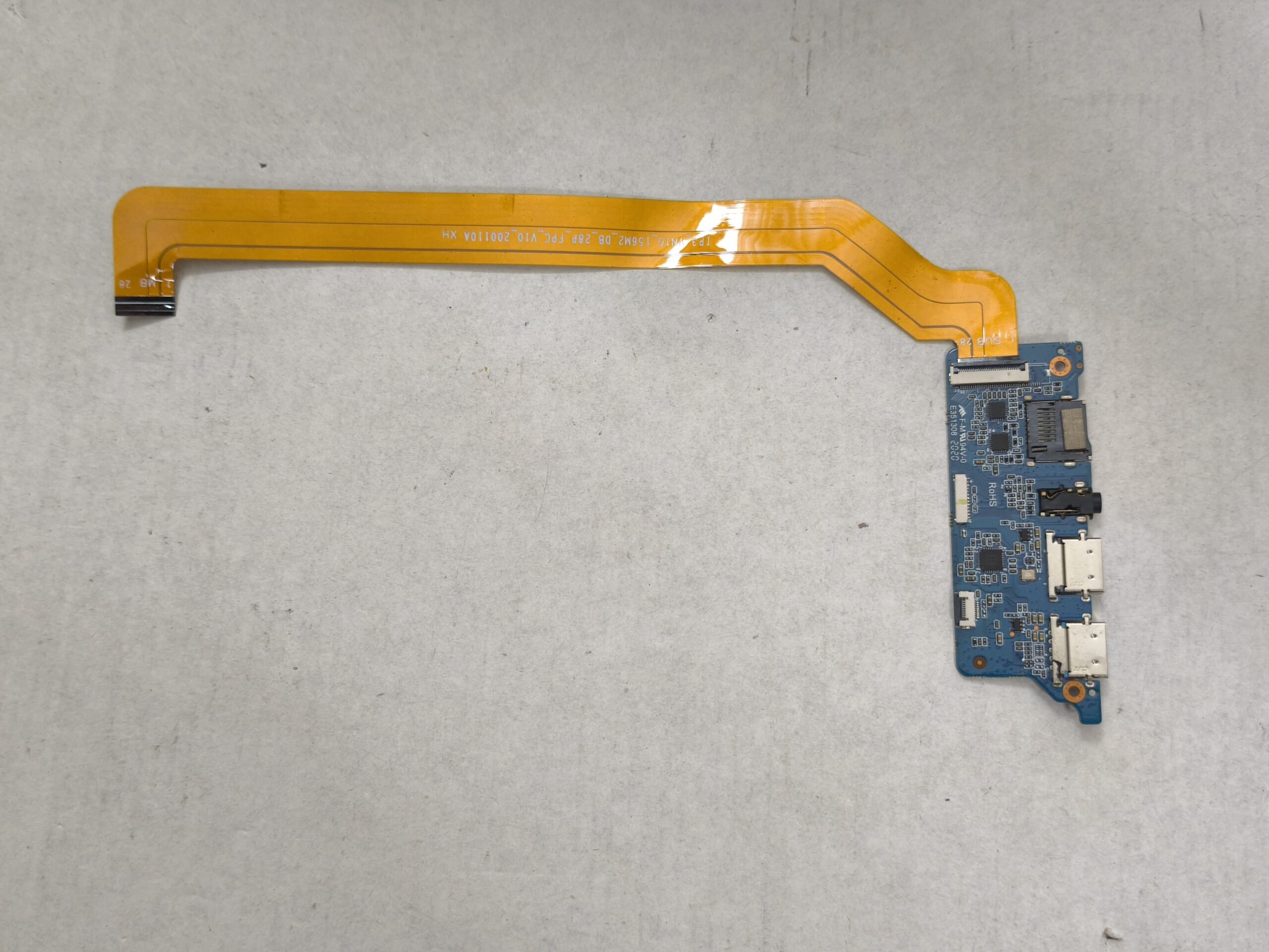 TECHNOPC AURABOOK T15S-156 ORJİNAL YAN USB MICRO SD 3.5mm SES GİRİŞ BORDU