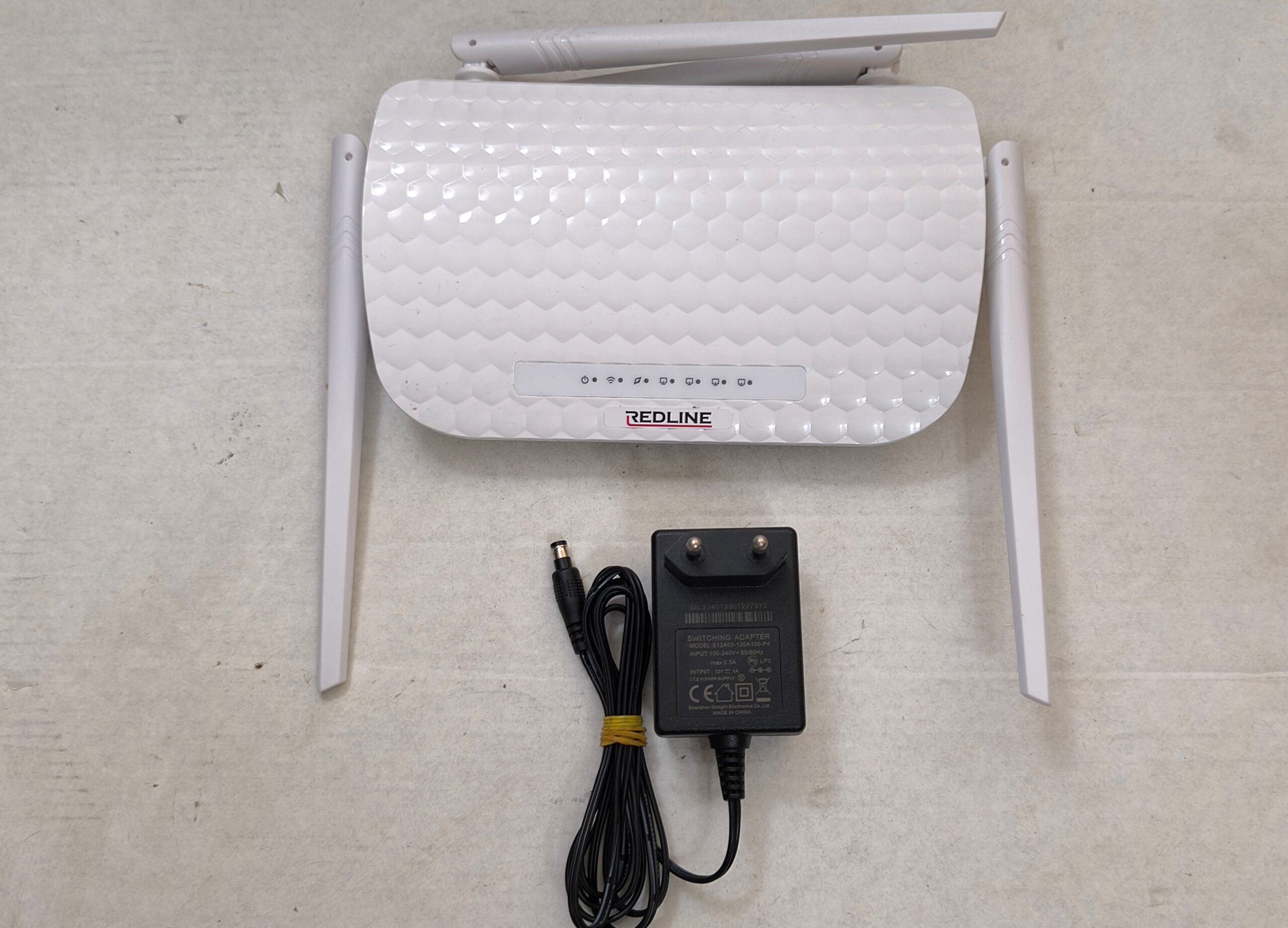REDLINE RL-WR3400 300Mbps KABLOSUZ ROUTER
