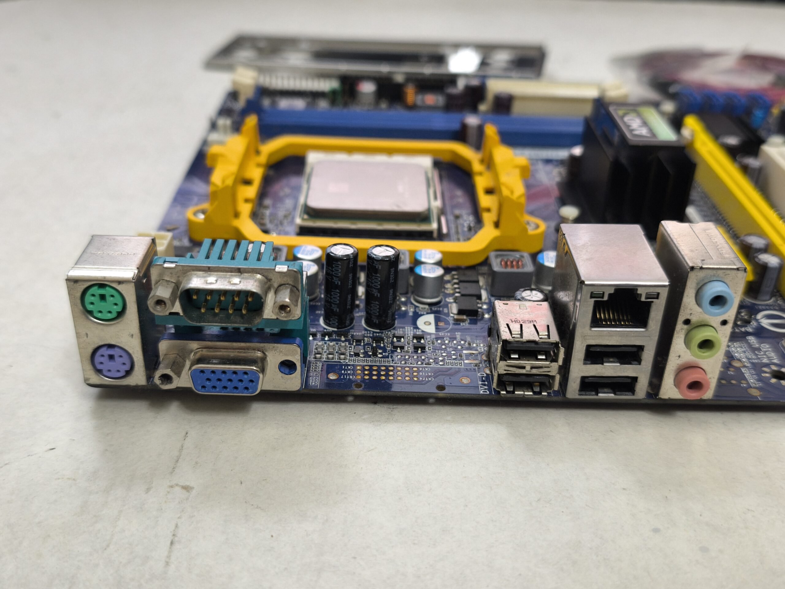 FOXCONN A74ML-K AMD SOKET AM2+/ AM3 ANAKART ATHLON II X2 220 İŞLEMCİLİ - Görsel 2