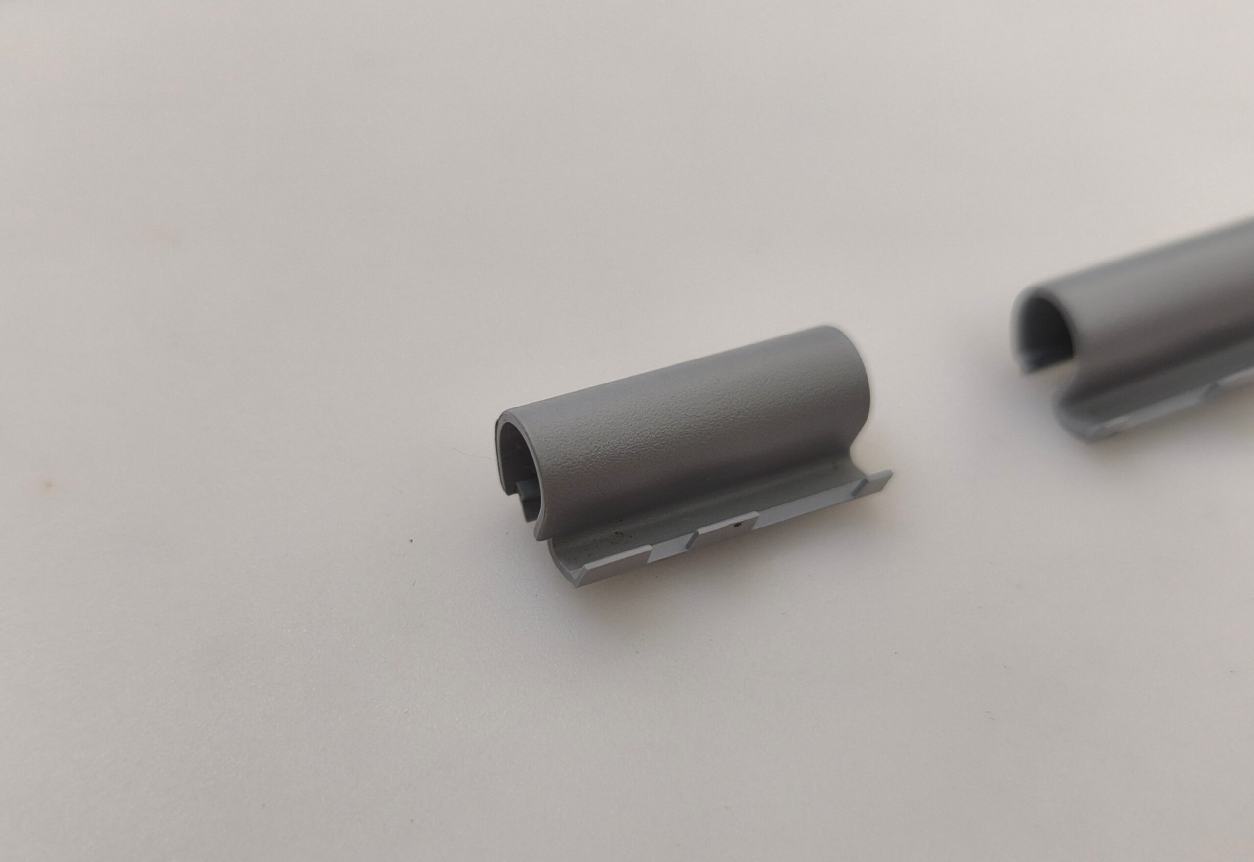 SONY VAIO SVS13117EC ORJİNAL PLASTİK SAĞ SOL MENTEŞE KAPAKLARI - Görsel 4