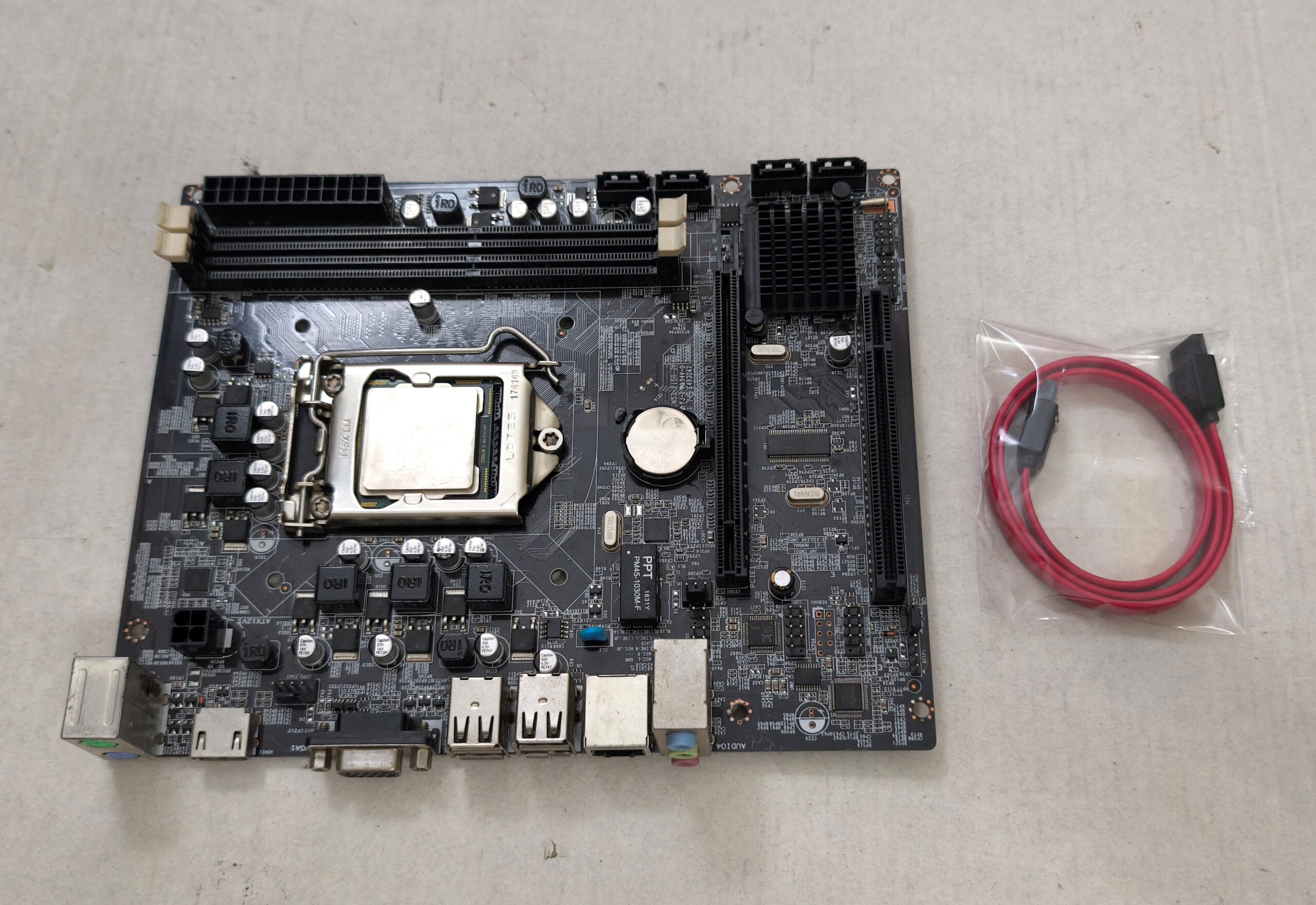 INTEL HM55 1156 SOKET ANAKART + i3 530 İŞLEMCİ SORUNSUZ