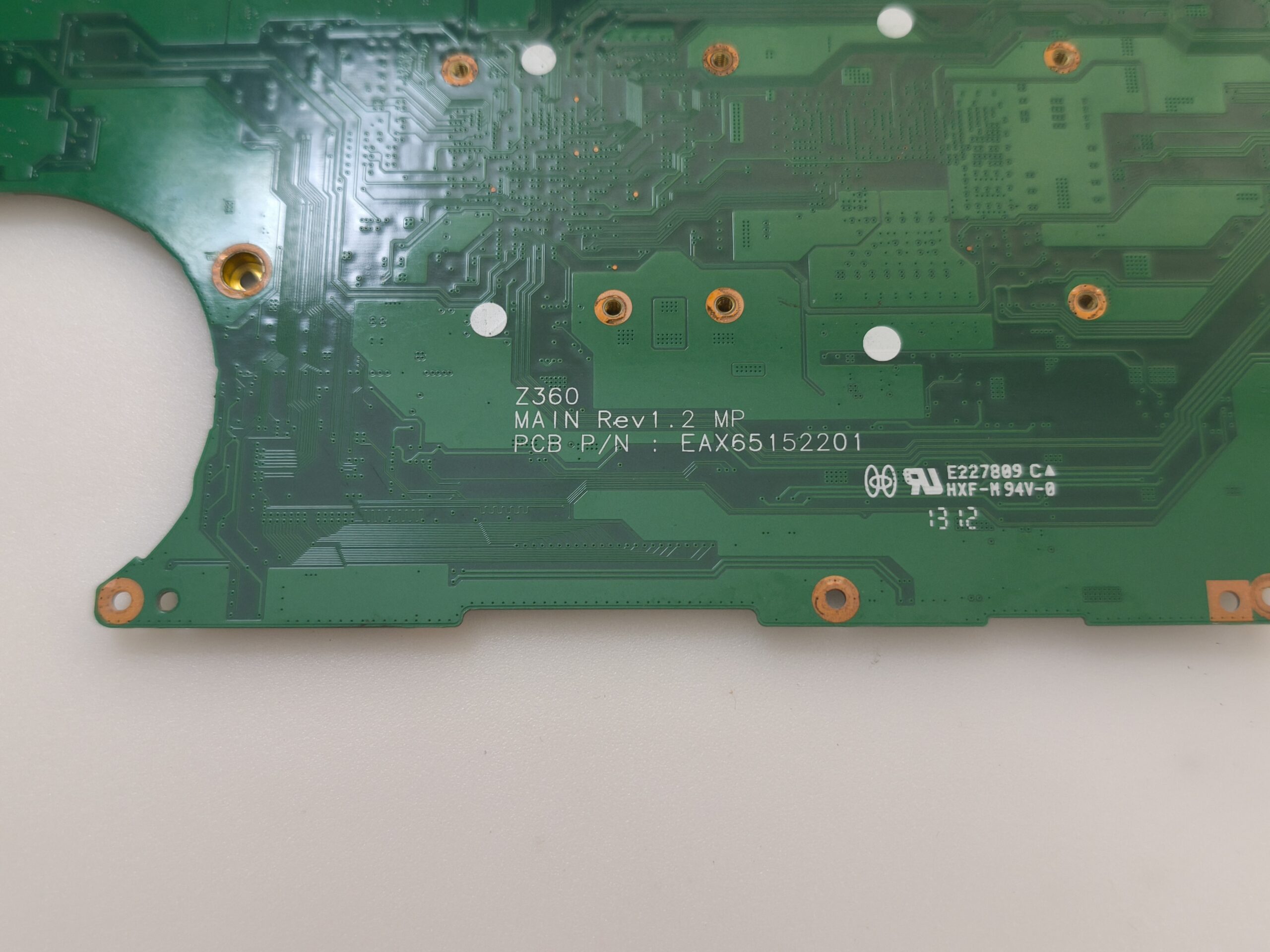 ( ARIZALI HURDA ) LG Z360 ANAKART HURDA PARÇA AMAÇLI - Görsel 2
