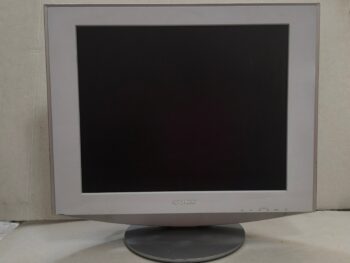 SONY 17 İNÇ KARE LCD MONİTÖR SDM-HS74