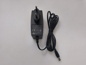 TP-LINK 12V 1A 5.5 * 2.1 mm / 2.5 mm STANDART UÇ MODEM ADAPTÖR